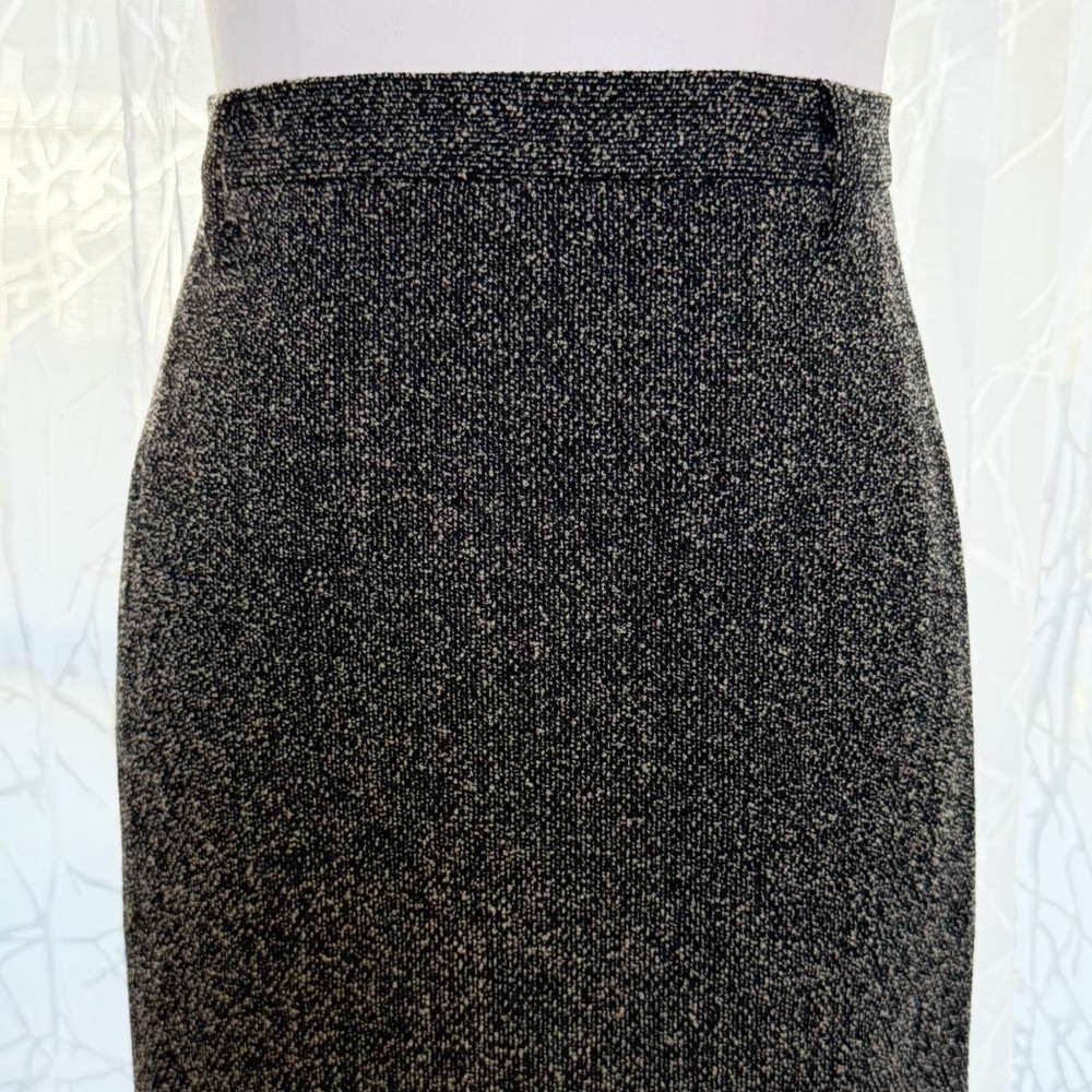 MAXMARA CREAM BLACK SPECKLE PRINT HIGH WAISTED MIDI PENCIL SKIRT - Picture 3 of 11